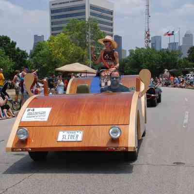 004 Grand Marshall, Slider,