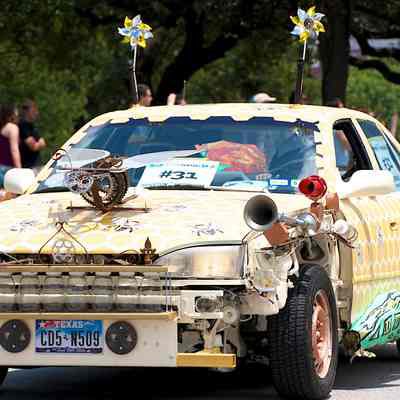031, The Bee Car, Todd Bowers