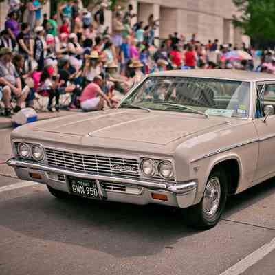 102, 1965 Chevy Biscayne, Leo Valasquez