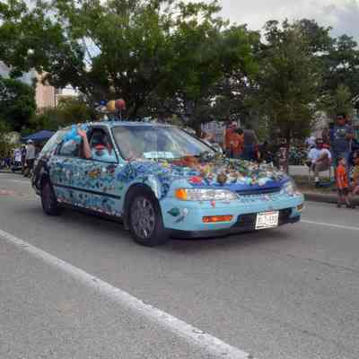 063, Carsmos, Lois Goodman