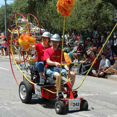 242, Wheels on the Move, Sam Jones