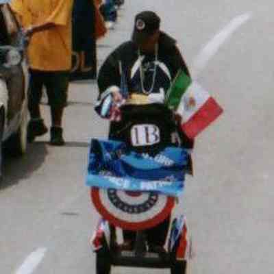 001.2, Segway HT the Future, Domingo Cazares