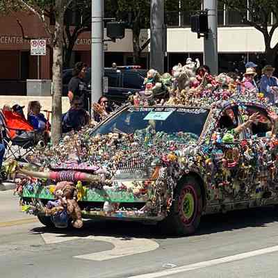 054, Toyz on the Hood, Julie Bower