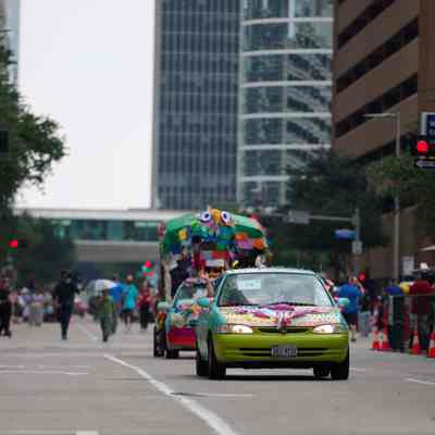 073, The Mingo Car, Becky Mustachio