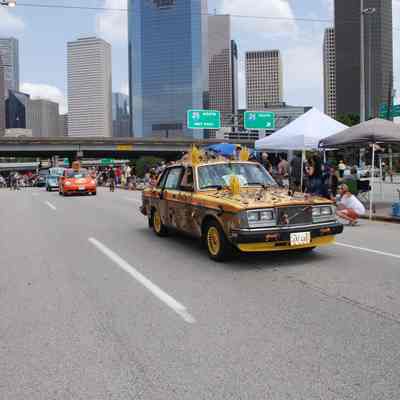 230, The Ant Car, David Schwartz