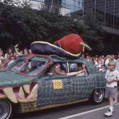 138, Bayou City Gutter Gator, John Wells, Tom and Moira LaFaver
