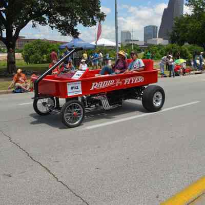 041, Radio Fiyer Wagon, Bob Castaneda