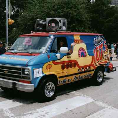 141, Oldies 107.5 Yellow Submarine, KLDE