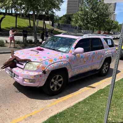 191, Art Car, Rosebud, Becky Mustachio