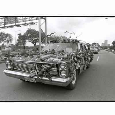 000, Fruitmobile, Jackie Harris