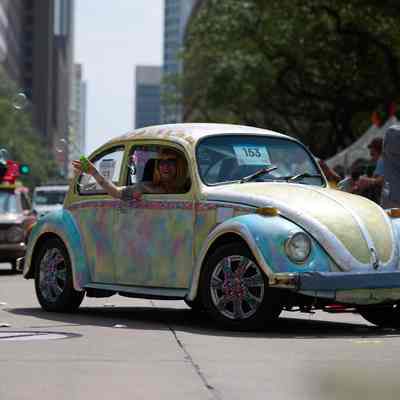 153, Faberge Beetle, Tania Rivas