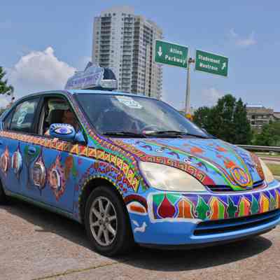 026, The Peace Portraits Prius, Lidney Molnari