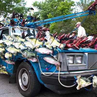 043, Sashimi Tabernacle Choir, Richard Carter