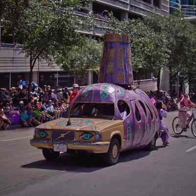 095, Ember's Magical Genie Mobile, David Mandell