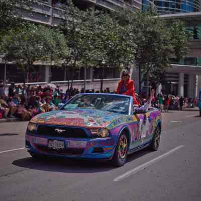 107, The Magic Mustang Encrusted, Kim Ritter