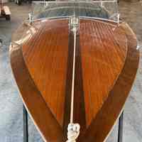          Gar Wood 1930 Triple Cockpit Runabout 28' picture number 3
   