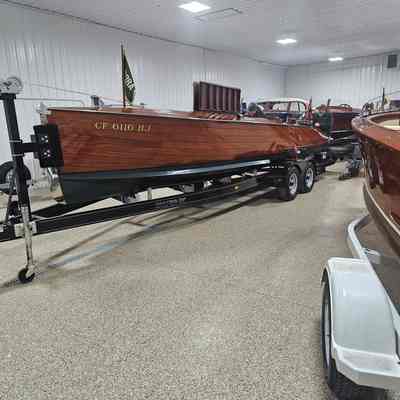 Earle Barnes 1930 Launch 26'