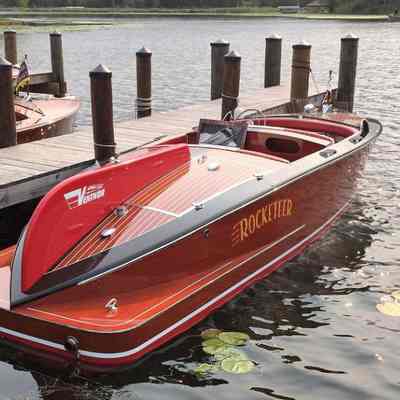 Ventnor 1948 Runabout Twin Engine 23'