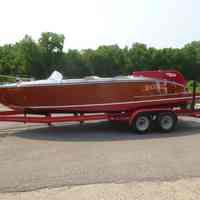          Ventnor 1948 Runabout Twin Engine 23' picture number 4
   