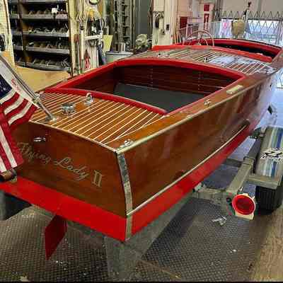 Dodge 1932 Split Cockpit Runabout 16'