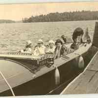          Minett Shields 1929 Hacker Custom Triple Cockpit Runabout 39' picture number 8
   