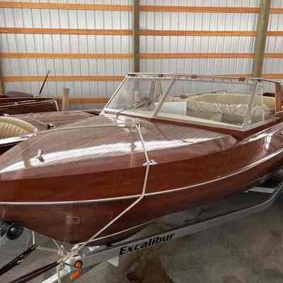 Greavette 1976 Executive Utility 21'