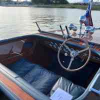          Chris Craft 1940 Triple Cockpit Runabout Barrel Back 23' picture number 6
   
