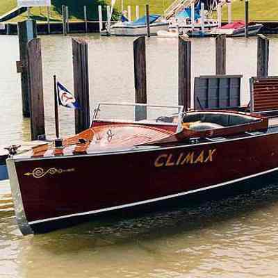 Chris Craft 1930 26' Triple Cockpit Runabout "Climax"