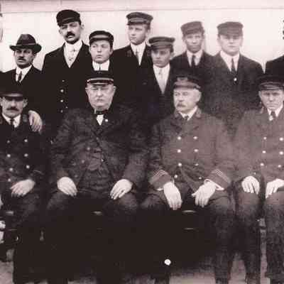 Crew taken 23 February 1912.