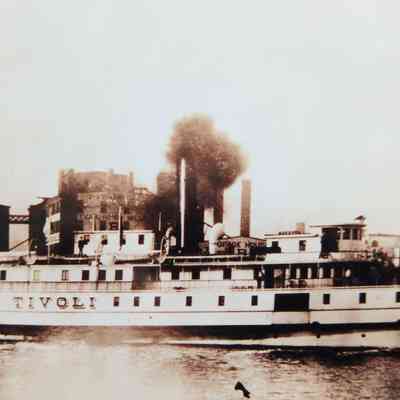 Slightly oblique angle shot of starboard.