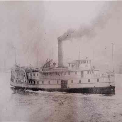 Steamer Avalon (1888)