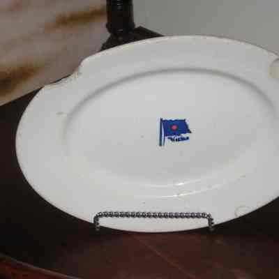 Weems Steamboat Company Dish, Vegetable