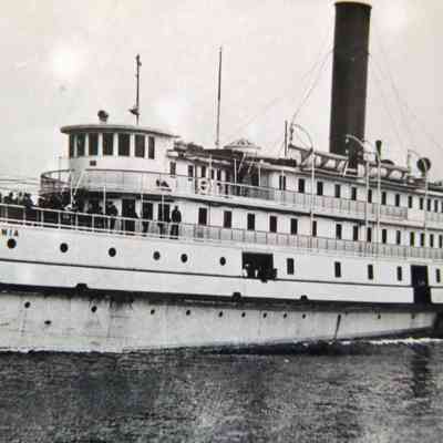 Quarter shot of port bow and side.