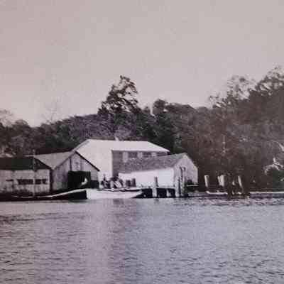 Tipers Wharf