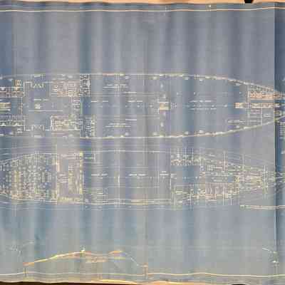 Arrangement of main deck and lower deck.