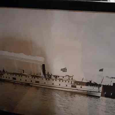 Steamer Neuse