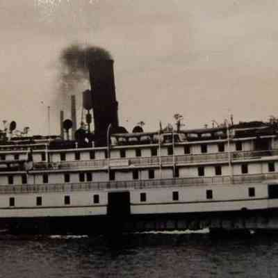 View of the starboard side.