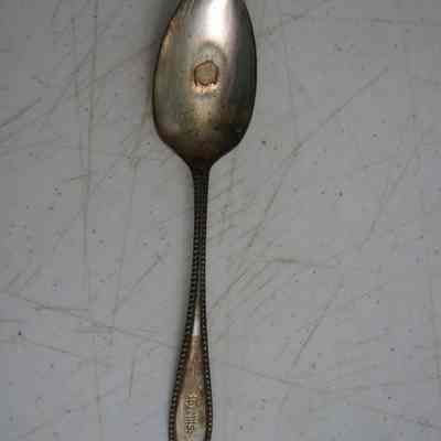 Spoon, Serving