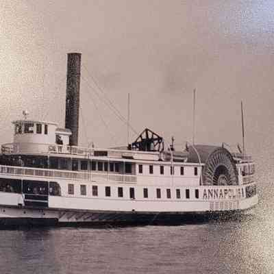 Port side underway before the alteration.