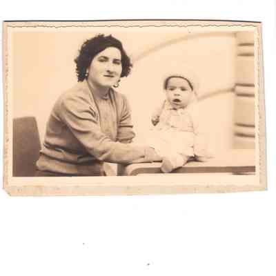 Foto de Dama y Bebé