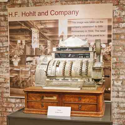 Hohlt's National Cash Register