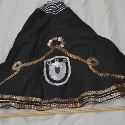 Senior King Mantle