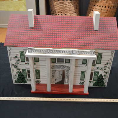 Toy Doll House