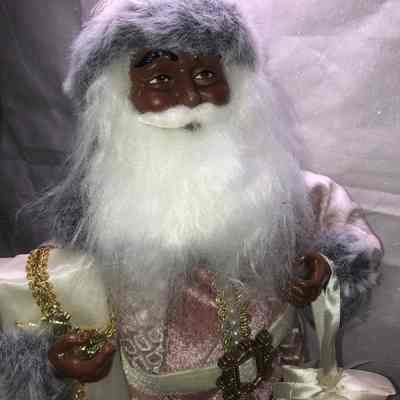 Real Santa wears Pink