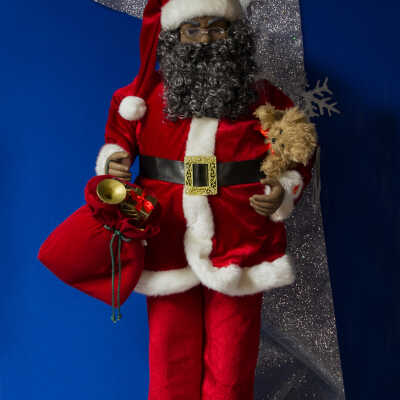 38" Santa