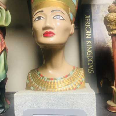 Queen Nefertiti