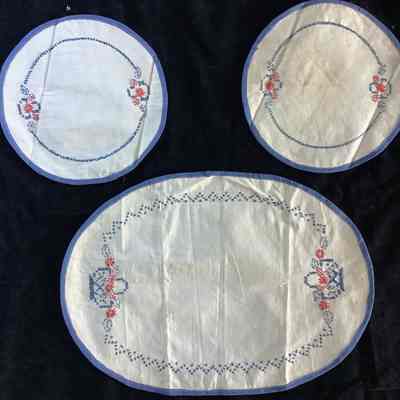 Circular embroidered pieces