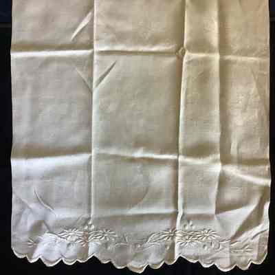 Medium embroidered detailed towel