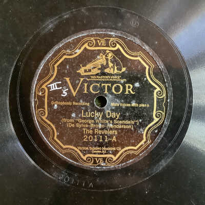 Victrola record Lucky Day / The Birth of the Blues - The Revelers
