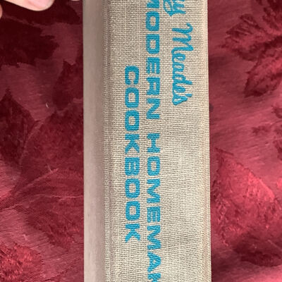 Mary Meade’s Modern Homemaker Cookbook